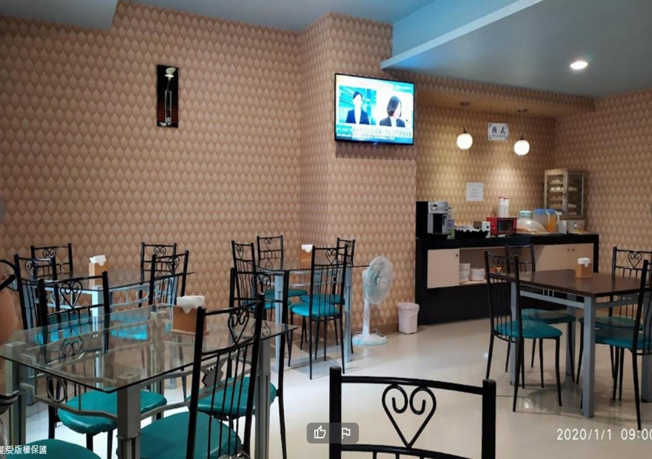 Hua Xiang Motel - Arena 高雄市 エクステリア 写真