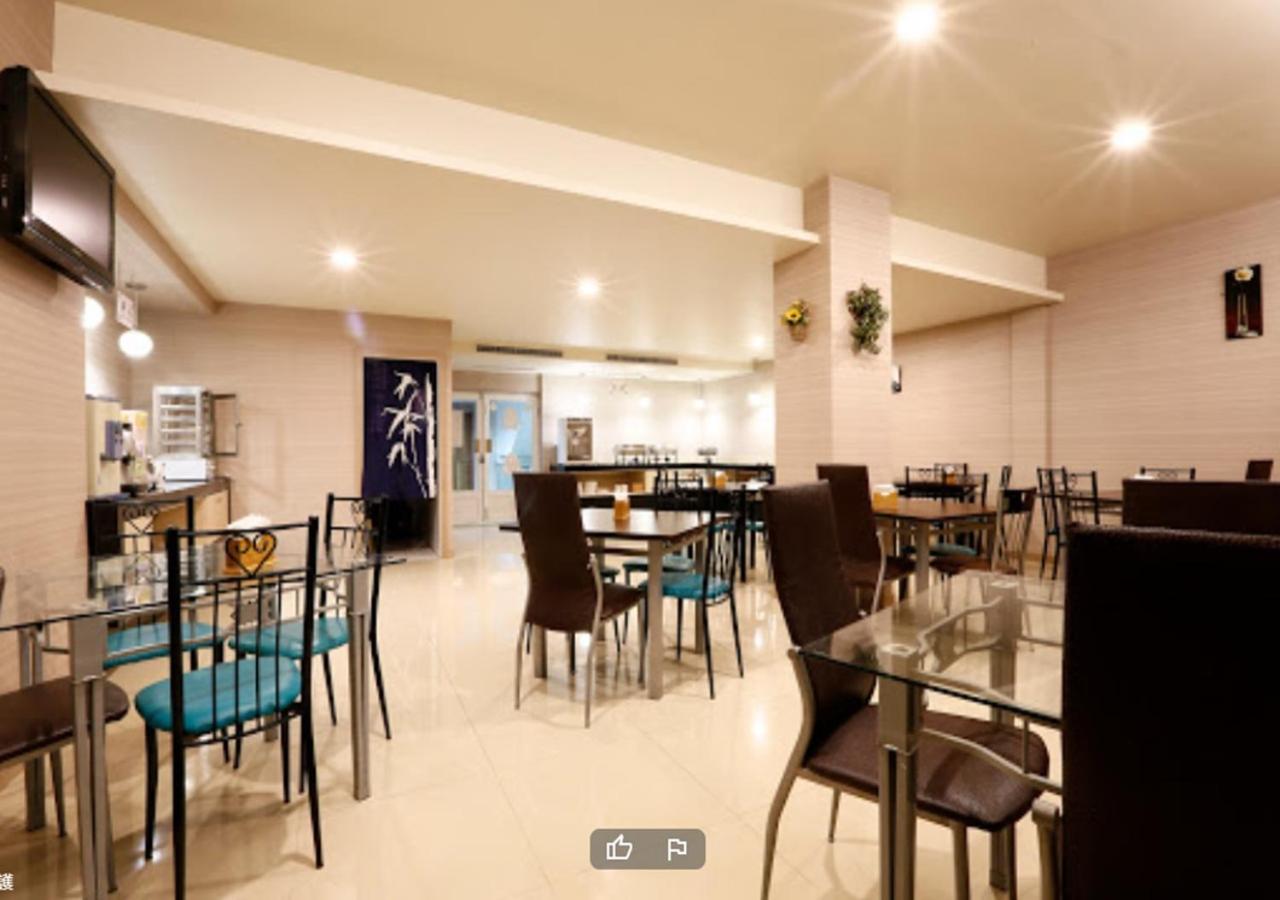 Hua Xiang Motel - Arena 高雄市 エクステリア 写真